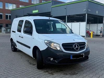 Mercedes Citan 111