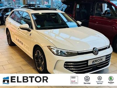 Gebraucht VW Passat Elegance 150 PS (110 kW) 2024 Pure white Kombi