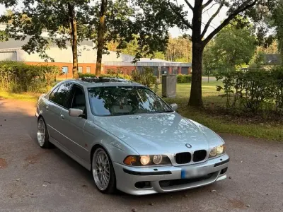 Gebraucht BMW 530 M Sport 193 PS (141 kW) 2002 Silber Limousine