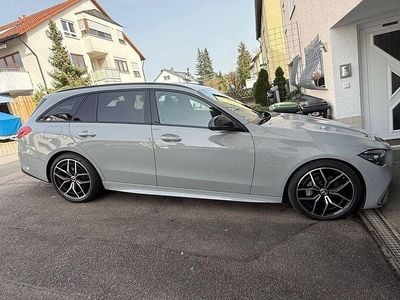 Gebraucht Mercedes C300 Advanced 258 PS (189 kW) 2025 Grau Kombi