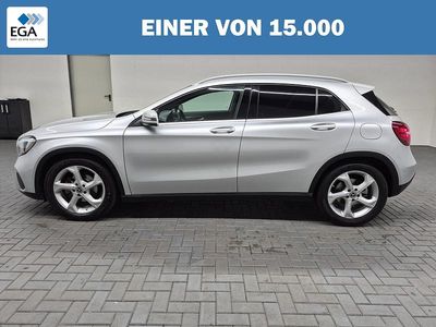 Gebraucht Mercedes GLA180 122 PS (89 kW) 2019 Metallic SUV