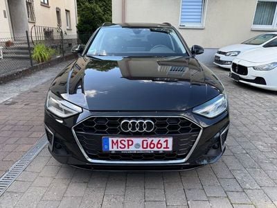 Schwarz Gebraucht 2021 Audi A4 S-Line Kombi | 16.900 € (Fairer Preis)