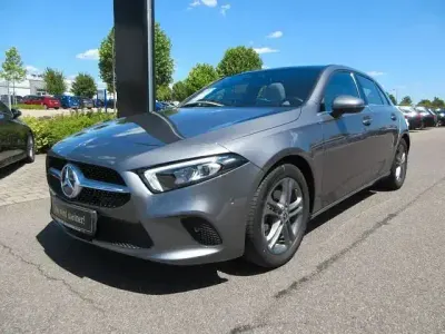 Gebraucht Mercedes A220 Style 190 PS (139 kW) 2019 Grau Limousine