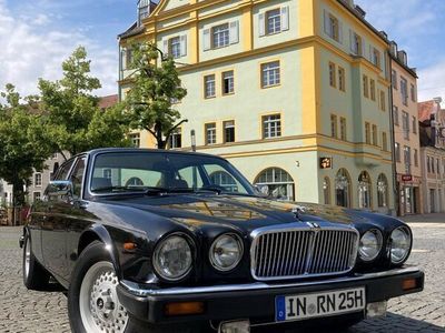 Jaguar XJ12