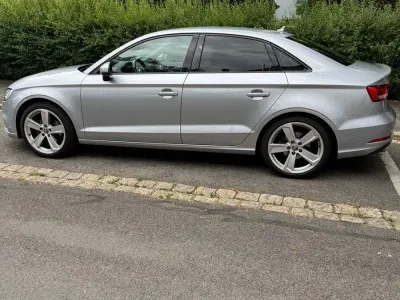 Gebraucht Audi A3 Sport 150 PS (110 kW) 2017 Grau Limousine