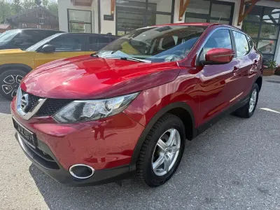 Occasion Nissan Qashqai Acenta 163 ch (119 kW) 2015 Rouge SUV