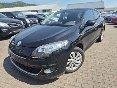 Gebraucht Renault Mégane Dynamique 110 PS (80 kW) 2012 Schwarz Limousine