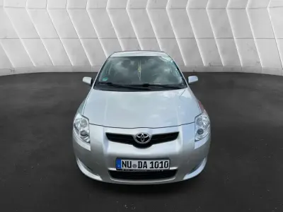 Gebraucht Toyota Auris 97 PS (71 kW) 2009 Kleinwagen