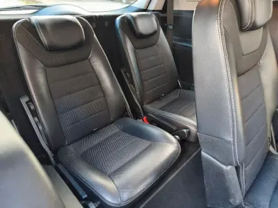 Gebraucht Ford S-MAX Champions Edition 140 PS (102 kW) 2013 Silber Van / Kleinbus