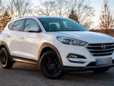 Gebraucht Hyundai Tucson 116 PS (85 kW) 2016 Weiß SUV