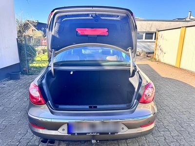 Gebraucht VW Passat 160 PS (117 kW) 2011 Beige Limousine