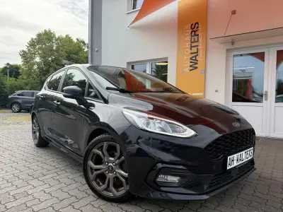 Gebraucht Ford Fiesta ST-Line 125 PS (91 kW) 2021 Schwarz (metallic) Kleinwagen