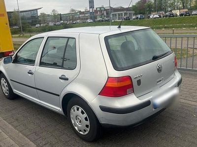 Gebraucht VW Golf IV 109 PS (80 kW) 1999 Grau Limousine