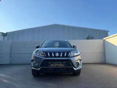 Gebraucht Suzuki Vitara Comfort 111 PS (81 kW) 2019 Grau SUV