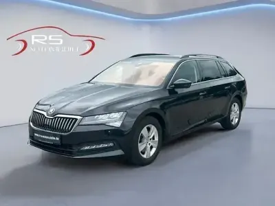 Gebraucht Skoda Superb Ambition 150 PS (110 kW) 2021 Schwarz Kombi