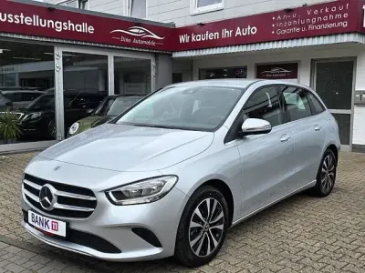 Gebraucht Mercedes B250e 160 PS (117 kW) 2022 Silber Kleinwagen