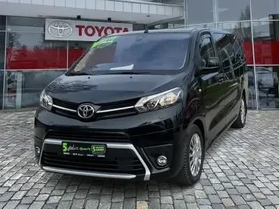 Usata Toyota Proace Verso 122 CV (89 kW) 2020 Nero Station wagon