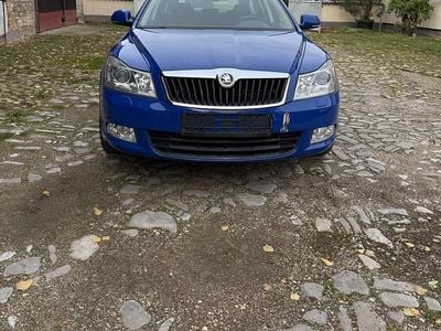 Blau Gebraucht 2009 Skoda Octavia Kombi | 3.750 € (Guter Preis)