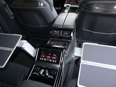 Audi A8L