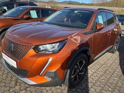 Gebraucht Peugeot e-2008 Allure 100 kW (136 PS) 2021 Orange fusion SUV