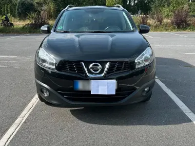 Gebraucht Nissan Qashqai +2 Acenta 141 PS (103 kW) 2010 Schwarz SUV
