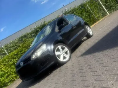 Gebraucht VW Polo Comfortline 76 PS (55 kW) 2009 Schwarz Kleinwagen