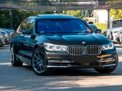 Gebraucht BMW 750 450 PS (330 kW) 2016 Limousine