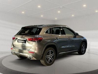 Usata Mercedes GLA250 Progressive 160 CV (117 kW) 2020 Grigio SUV