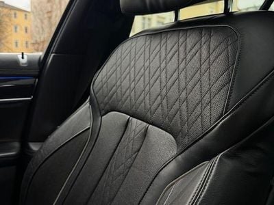 Second-hand BMW 730 Performance 265 CP (194 kW) 2016 Negru Berlinǎ