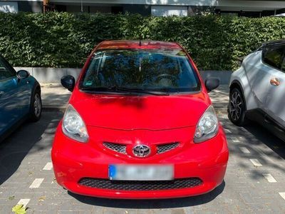 gebraucht Toyota Aygo mit frischem Tüv