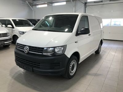 Gebraucht VW T6 150 PS (110 kW) 2017 Candy weiss Van