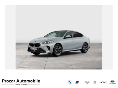 Neu BMW 216 122 PS (89 kW) 2026 Silber Coupé