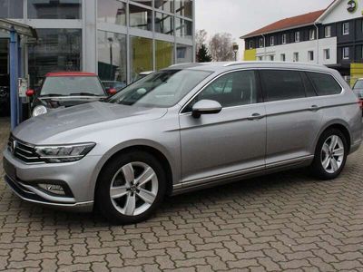 gebraucht VW Passat Variant 2.0TDI DSG Elegance AHK R-Kamera