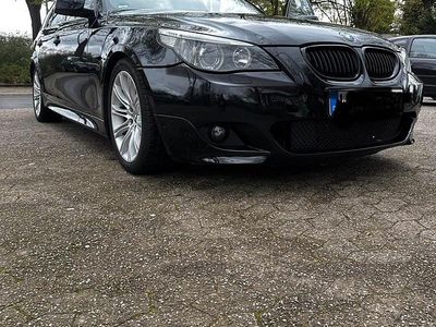 Gebraucht BMW 525 M Sport 177 PS (130 kW) 2005 Schwarz Kombi
