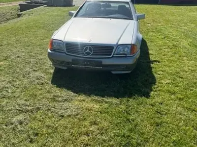 Gebraucht Mercedes SL300 231 PS (169 kW) 1990 Silber Cabrio