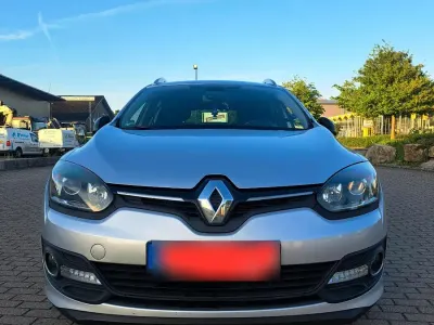 Gebraucht Renault Mégane GrandTour 110 PS (80 kW) 2016 Grau Kombi