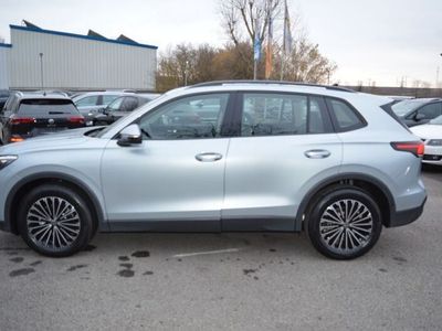 Silber Neu 2025 VW Tiguan Business SUV | 39.390 € (Guter Preis)