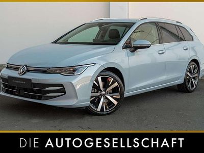 Gebraucht VW Golf VIII Style 150 PS (110 kW) 2025 Crystal ice blue metallic Kombi