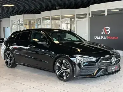 Gebraucht Mercedes CLA180 Shooting Brake AMG line 136 PS (100 kW) 2022 Schwarz Kombi