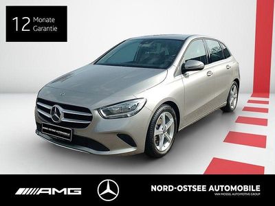 Gebraucht Mercedes B180 136 PS (100 kW) 2019 Silber Van / Kleinbus