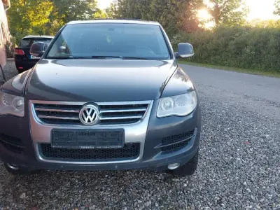 Gebraucht VW Touareg 224 PS (164 kW) 2007 Andere farben SUV