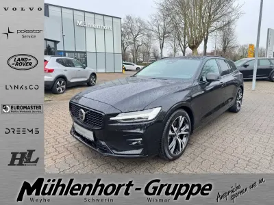 Gebraucht Volvo V60 145 PS (106 kW) 2025 Kombi