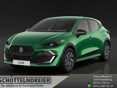 Neu Renault Clio V Evolution 114 PS (83 kW) 2025 Grün Limousine