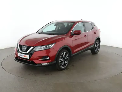 Gebraucht Nissan Qashqai Tekna 163 PS (119 kW) 2017 Rot SUV