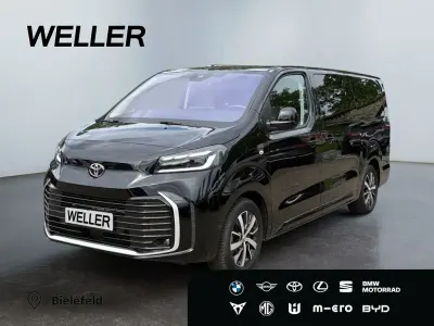 Gebraucht Toyota Proace Verso Team 177 PS (130 kW) 2024 Schwarz Kombi