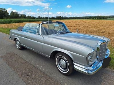 Gebraucht Mercedes W111 SE 163 PS (119 kW) 1963 Silber Cabrio