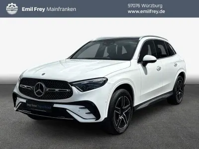 Gebraucht Mercedes GLC300 AMG Line Premium Plus 197 PS (144 kW) 2023 Polarweiß SUV