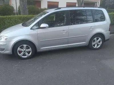 Gebraucht VW Touran 105 PS (77 kW) 2008 Grau Van / Kleinbus