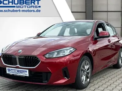 Gebraucht BMW 116 122 PS (89 kW) 2026 Rot Kleinwagen