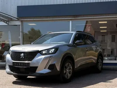 Gebraucht Peugeot 2008 Active 101 PS (74 kW) 2023 Grau SUV